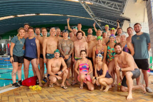 Equipe de natação Master do Clube Curitibano